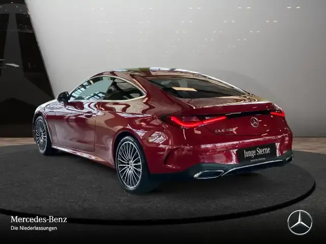 Mercedes-Benz CLE 200