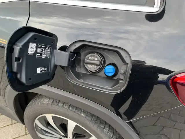 Mercedes-Benz GLB 180