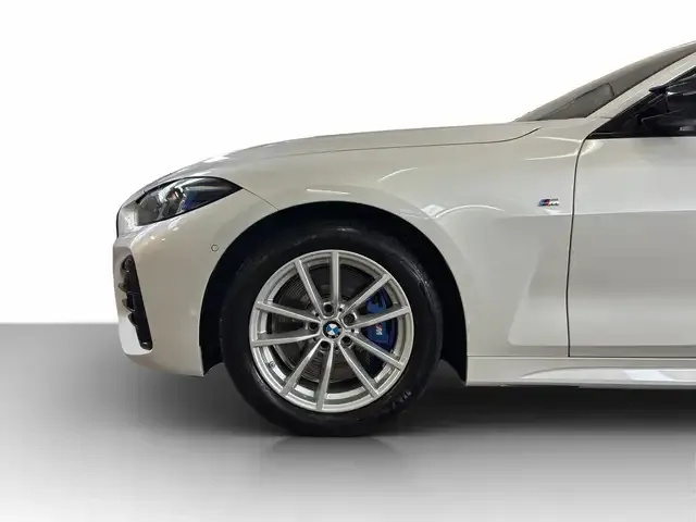 BMW 440