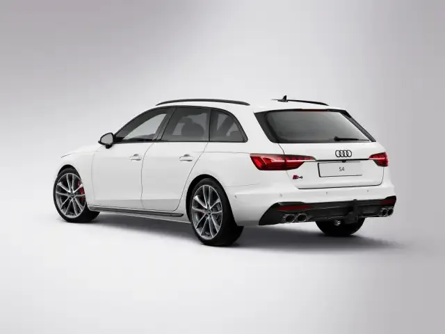 Audi S4