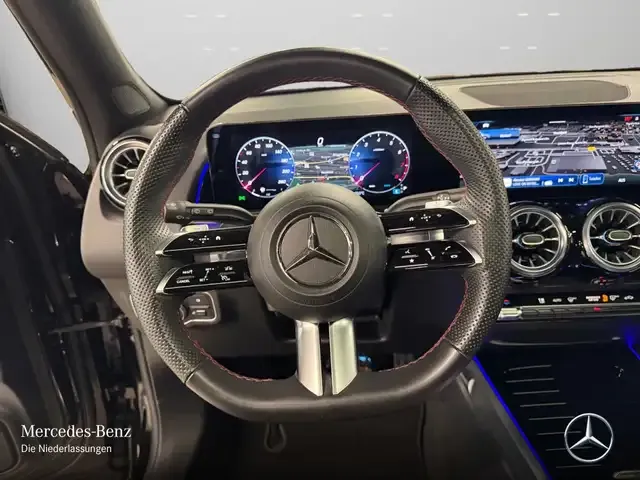 Mercedes-Benz GLB 250