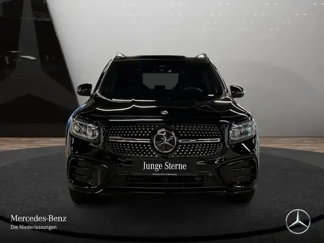 Mercedes-Benz GLB 250