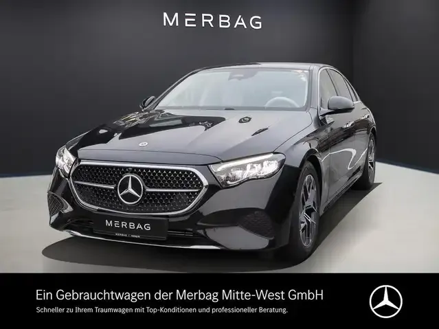 Mercedes-Benz E 200