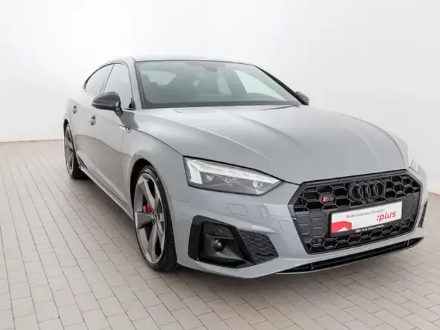 Audi S5