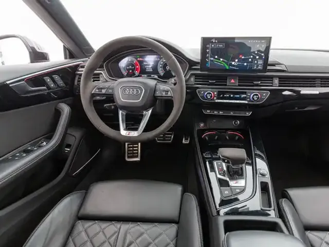 Audi S5