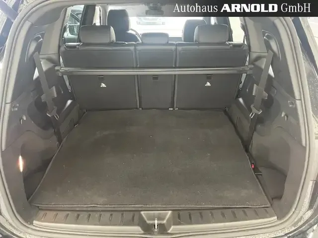 Mercedes-Benz EQB 350