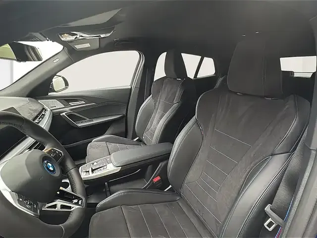 BMW iX2