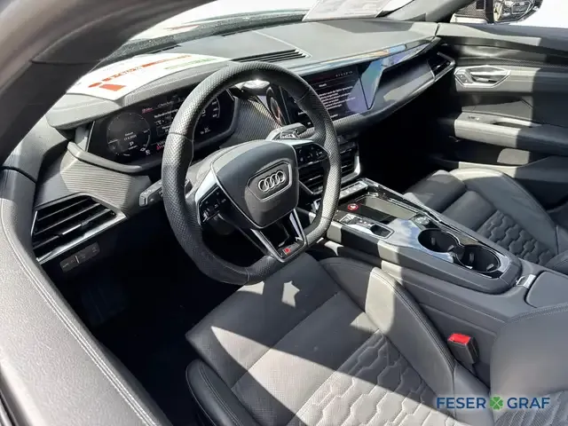 Audi RS e-tron GT