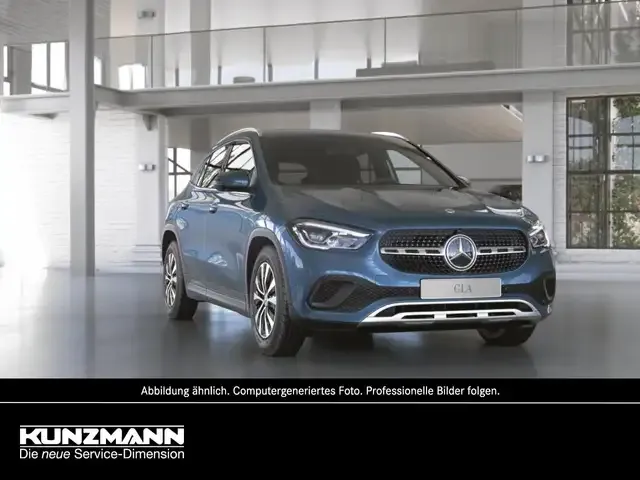 Mercedes-Benz GLA 200