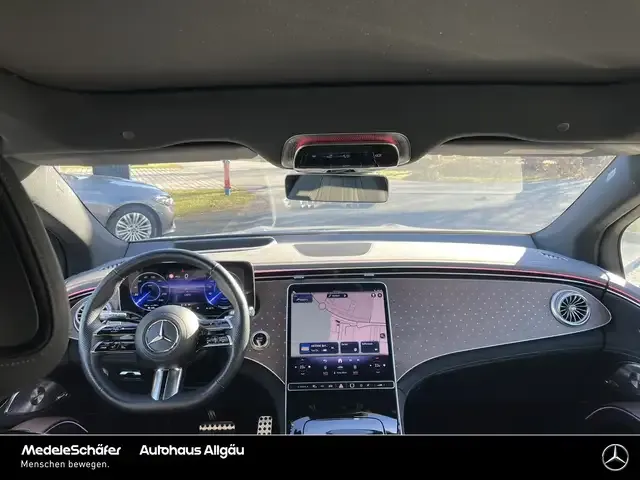 Mercedes-Benz EQS SUV