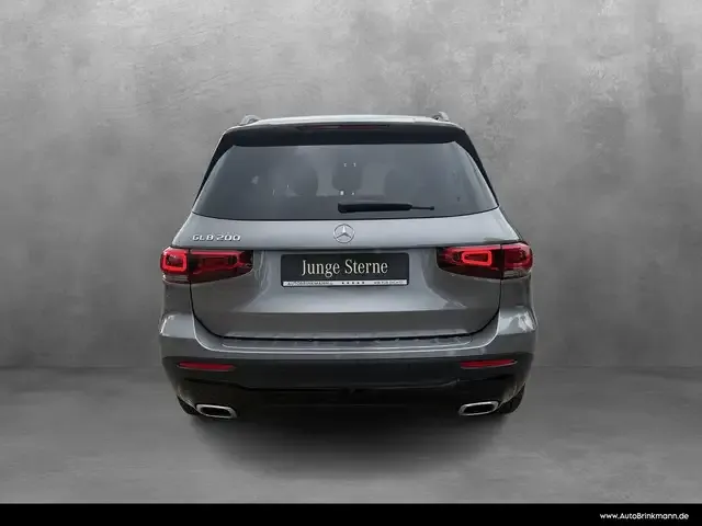 Mercedes-Benz GLB 200