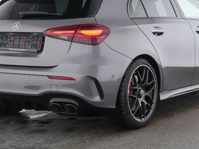 Mercedes-Benz A 45 AMG