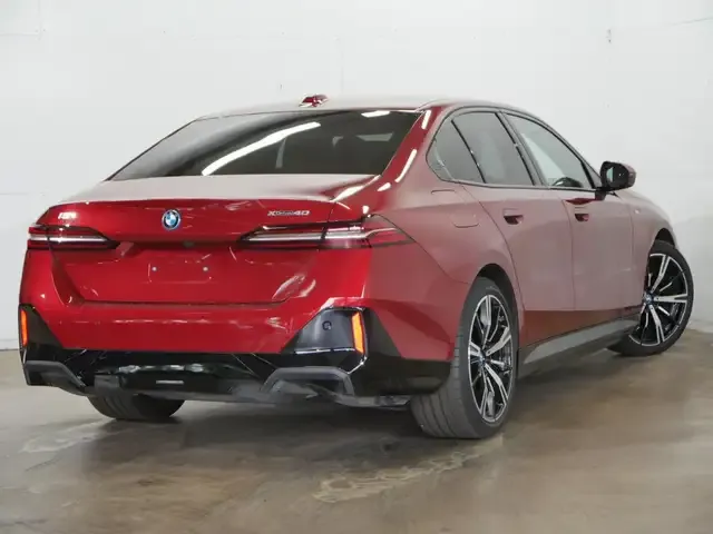 BMW i5