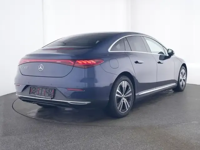 Mercedes-Benz EQE 300