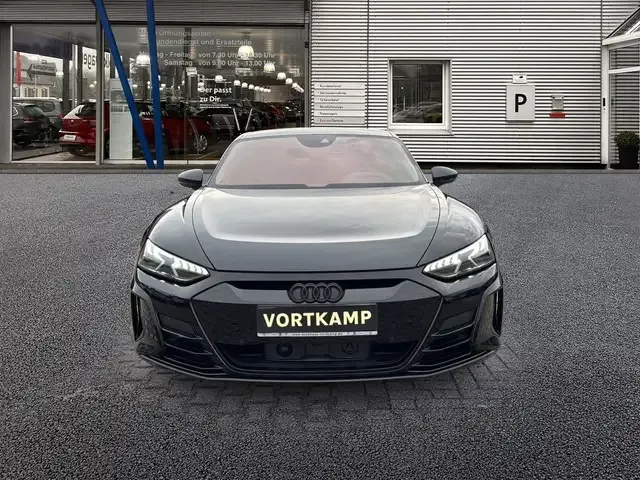 Audi e-tron GT