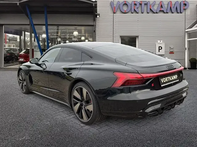 Audi e-tron GT