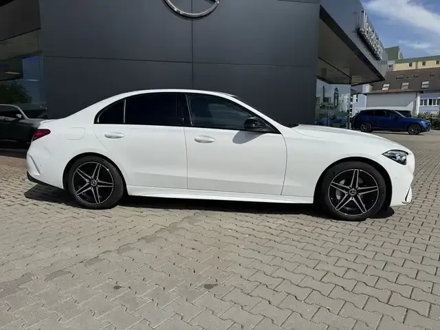 Mercedes-Benz C 180