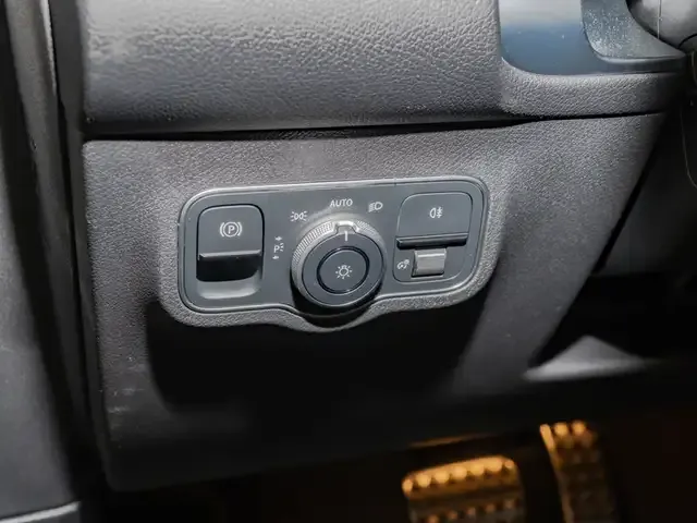 Mercedes-Benz GLB 250