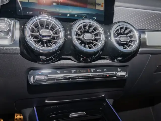 Mercedes-Benz GLB 250