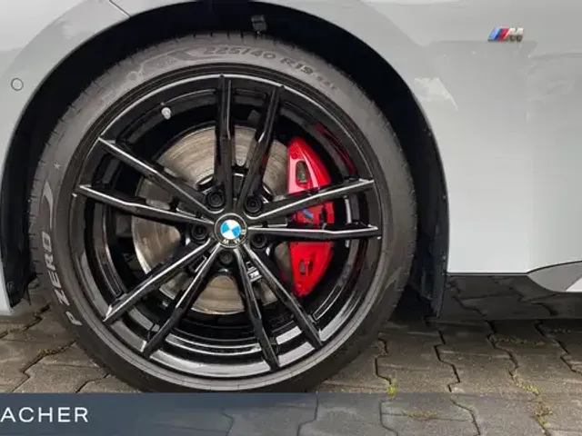 BMW 240