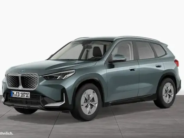 BMW iX1