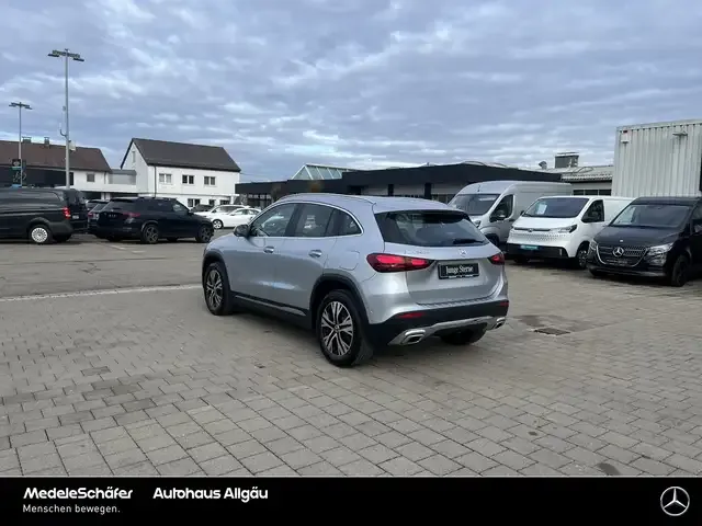 Mercedes-Benz GLA 250