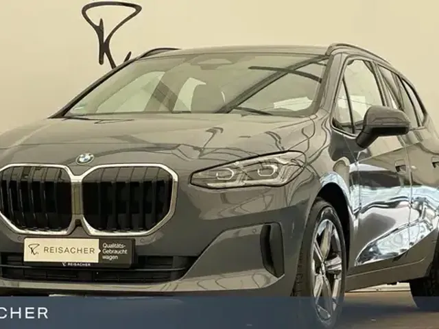 BMW 220