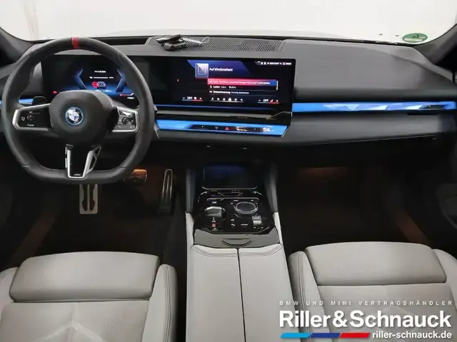 BMW i5