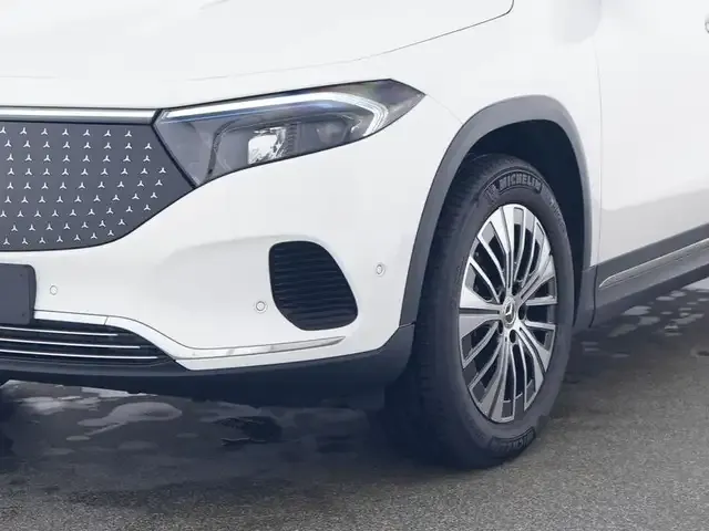 Mercedes-Benz EQA 300