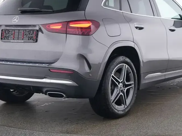 Mercedes-Benz GLA 250