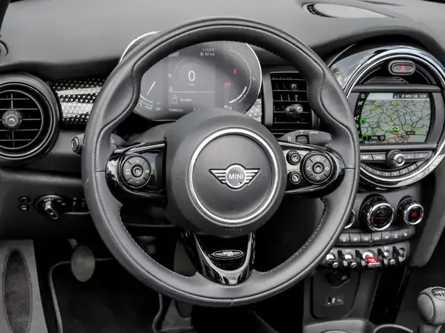 MINI Cooper Cabrio