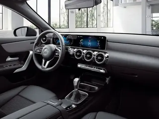 Mercedes-Benz A 200