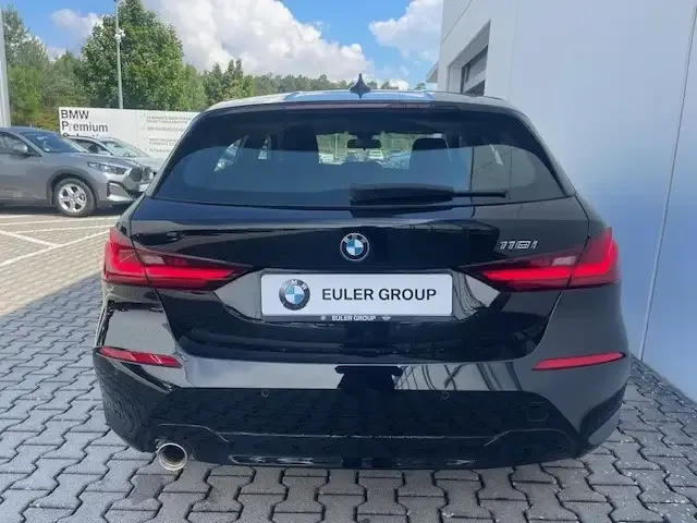 BMW 118
