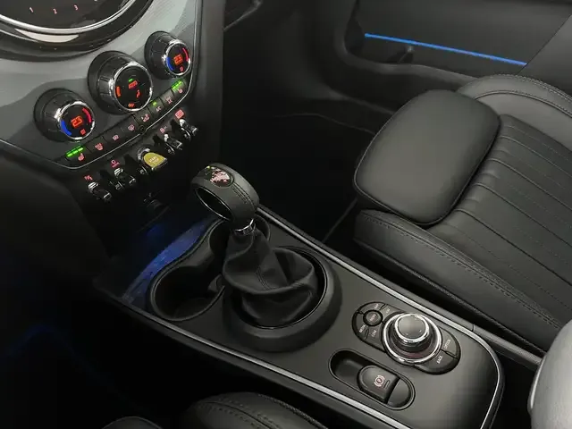 MINI Cooper SE Countryman