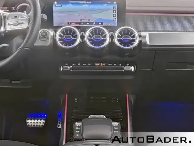 Mercedes-Benz EQB 250