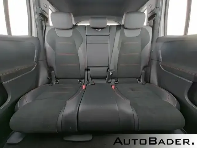 Mercedes-Benz EQB 250