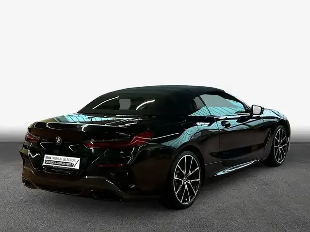 BMW 840