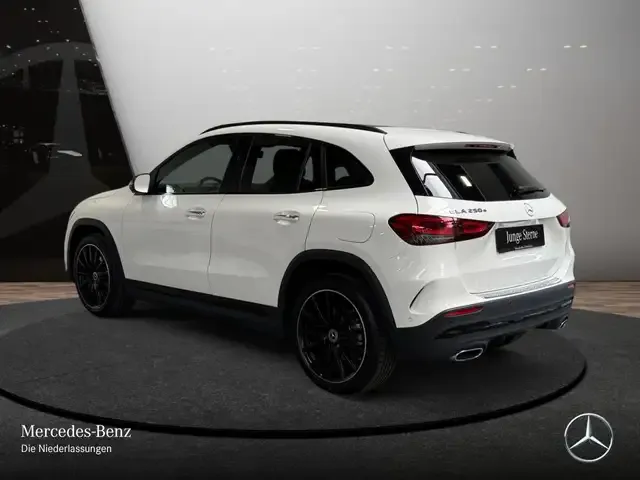 Mercedes-Benz GLA 250