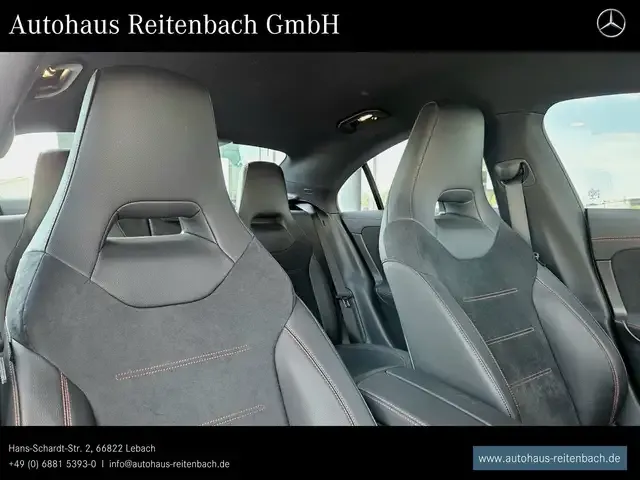 Mercedes-Benz CLA 180