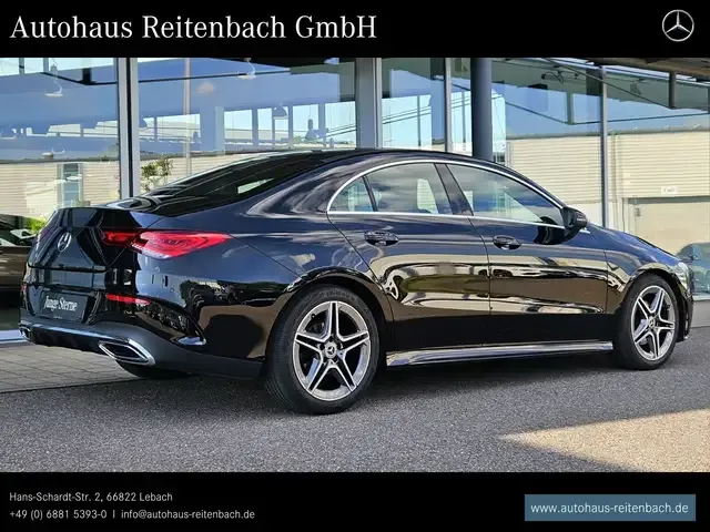 Mercedes-Benz CLA 180