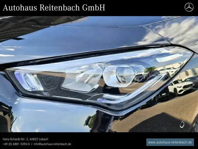 Mercedes-Benz CLA 180