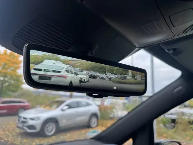 Mercedes-Benz EQV 300