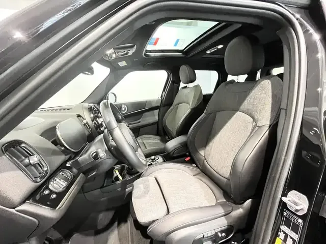 MINI Cooper SE Countryman