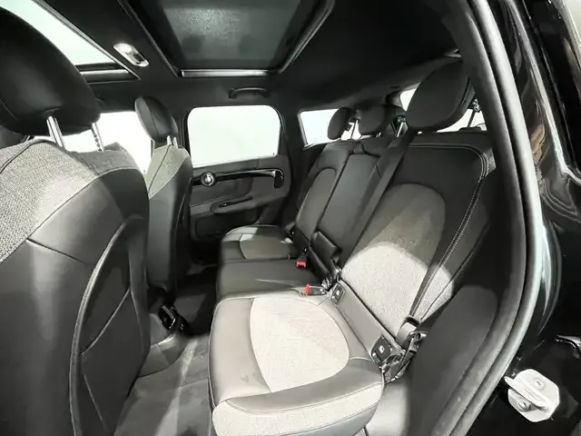 MINI Cooper SE Countryman