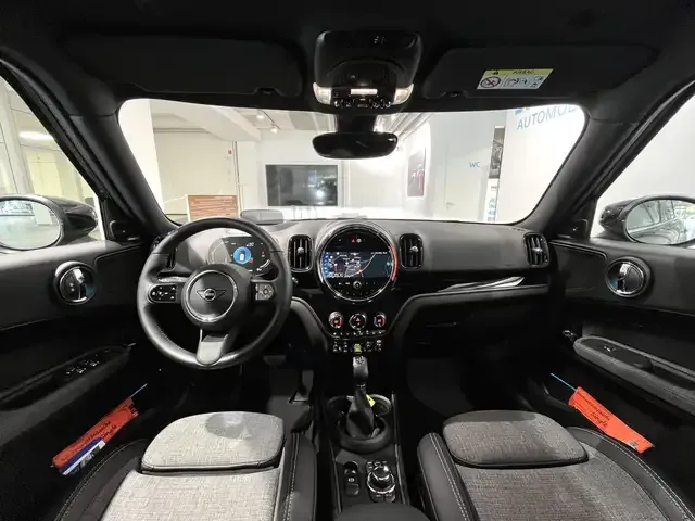 MINI Cooper SE Countryman