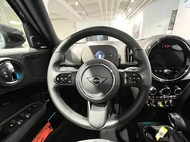 MINI Cooper SE Countryman