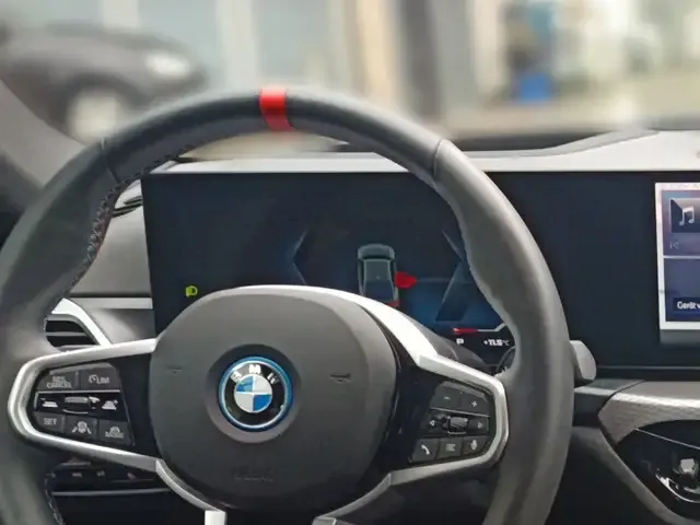 BMW i4