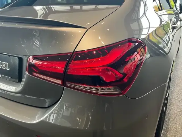 Mercedes-Benz A 35 AMG