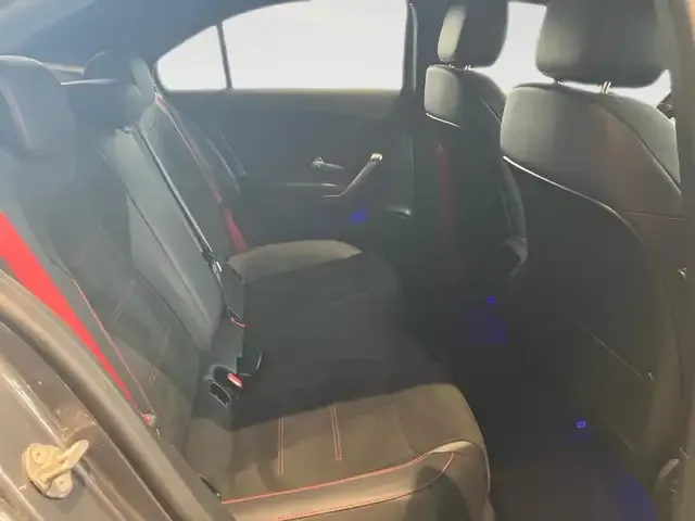 Mercedes-Benz A 35 AMG