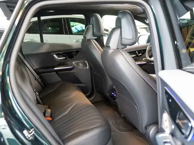 Mercedes-Benz EQE 350